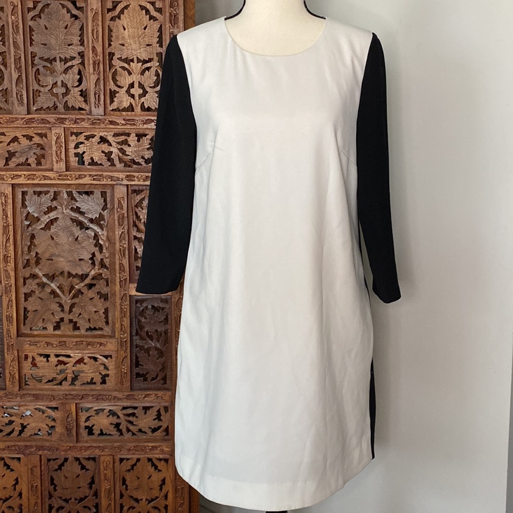 Blaque Label White Black 3/4 Sleeve Above Knee Dress, M